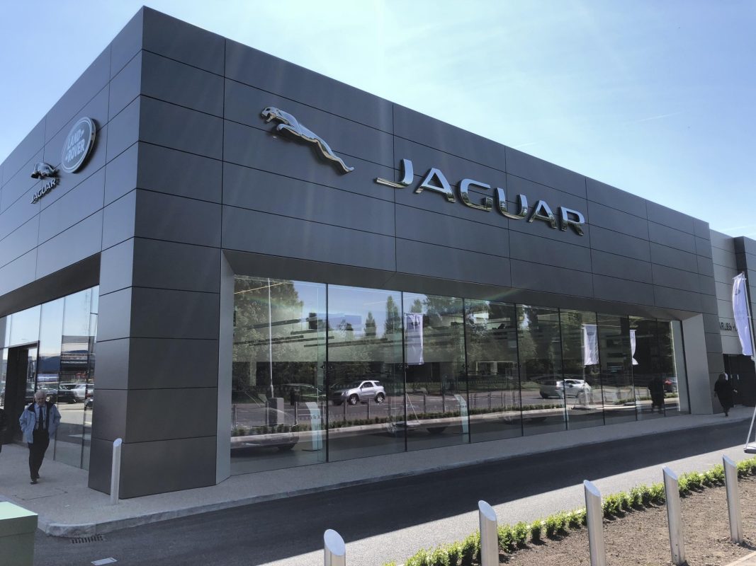 Jaguar Land Rover Showroom, Charles Hurst Belfast