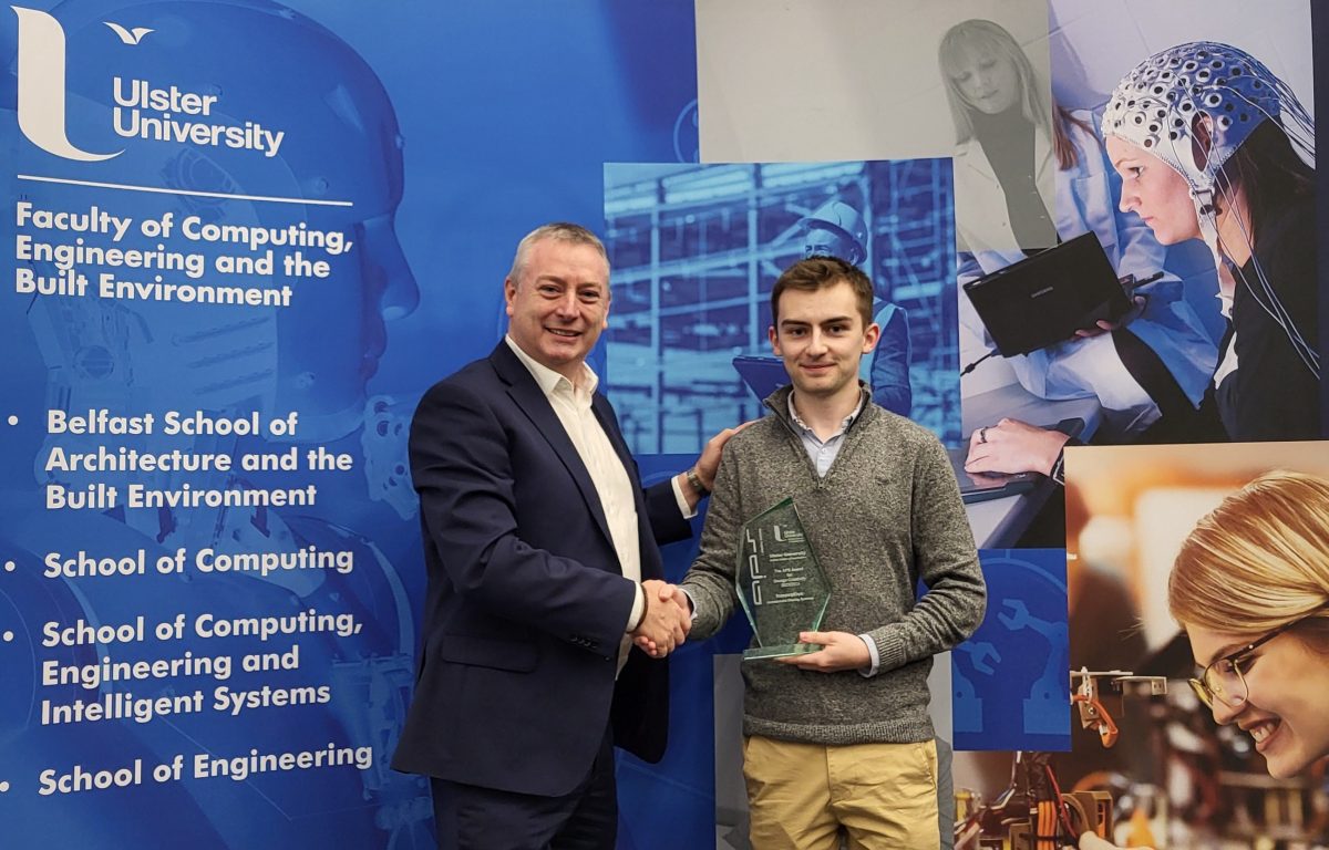 APS Sponsors UUJ School of Architecture Award